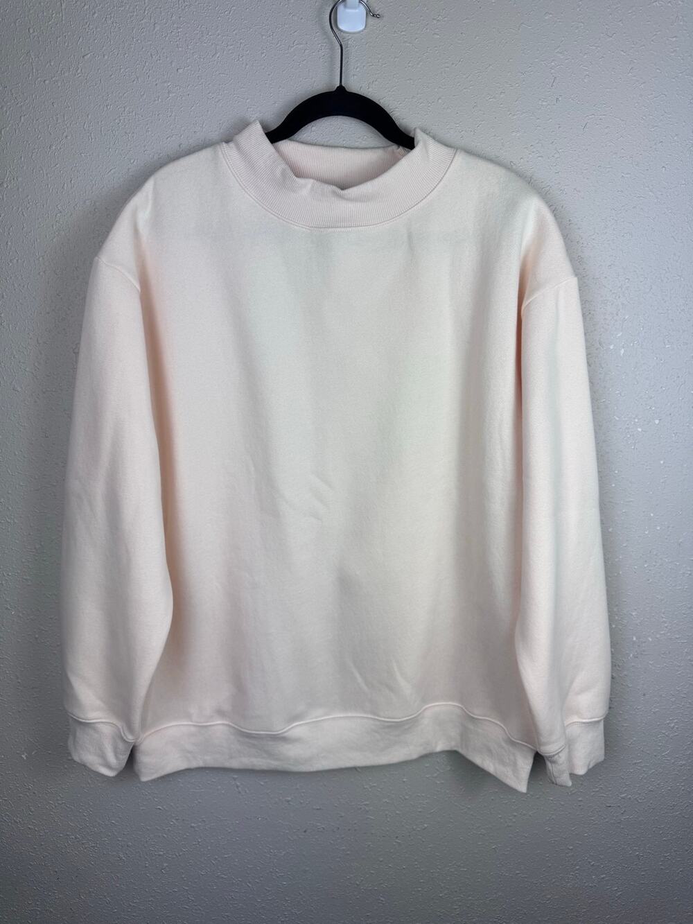 Buckley Womens Crewneck Sweatshirt Cream Size Large